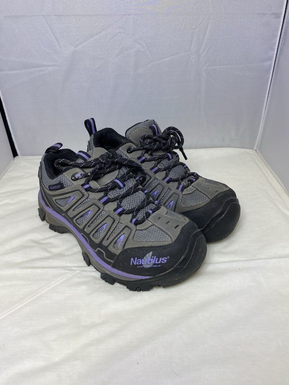 Nautilus Men's  Safety Footwear Sneakers #2258 Grey size 6.5